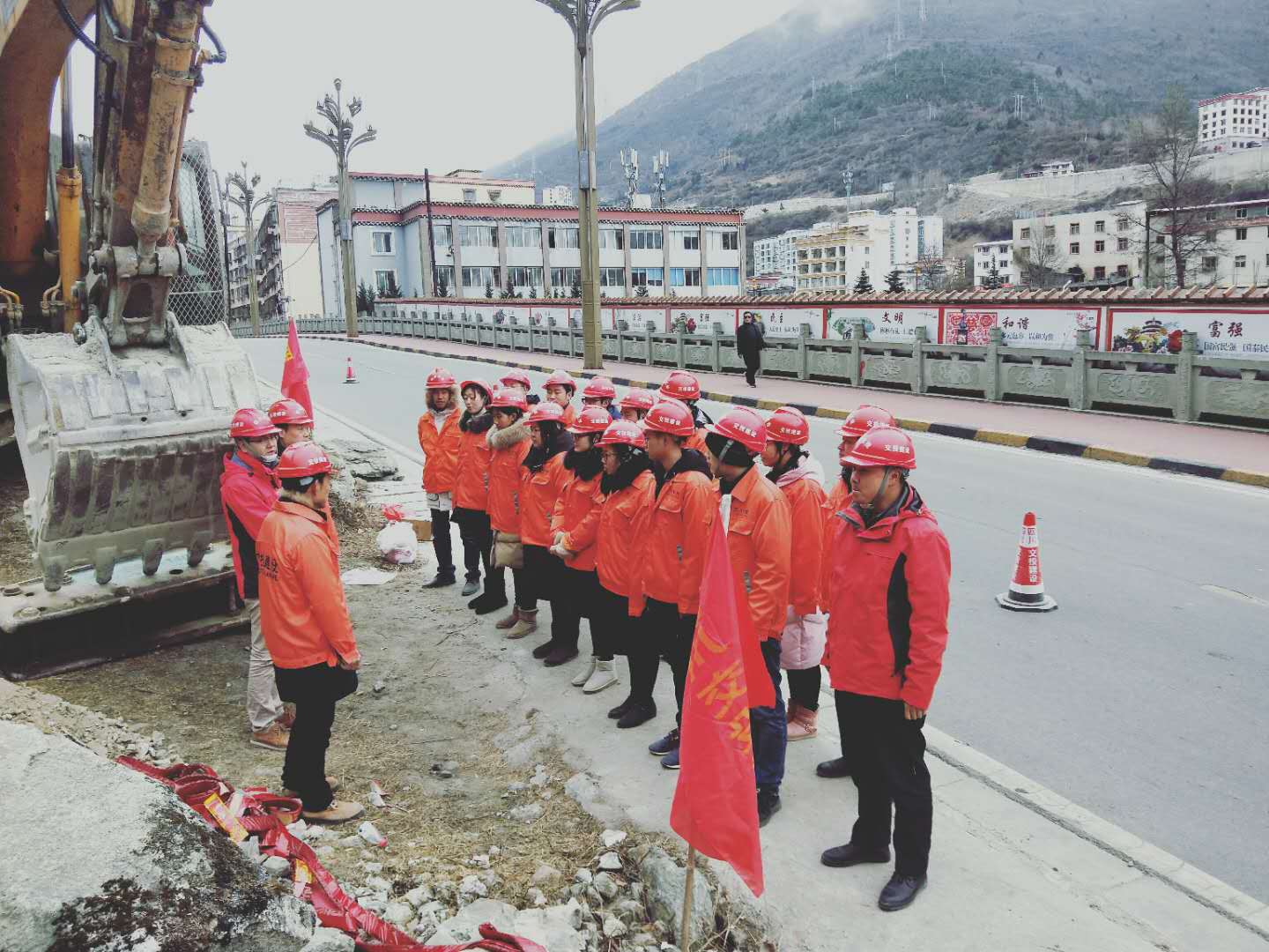 跑马山1、2号隧道间明线段正式开工